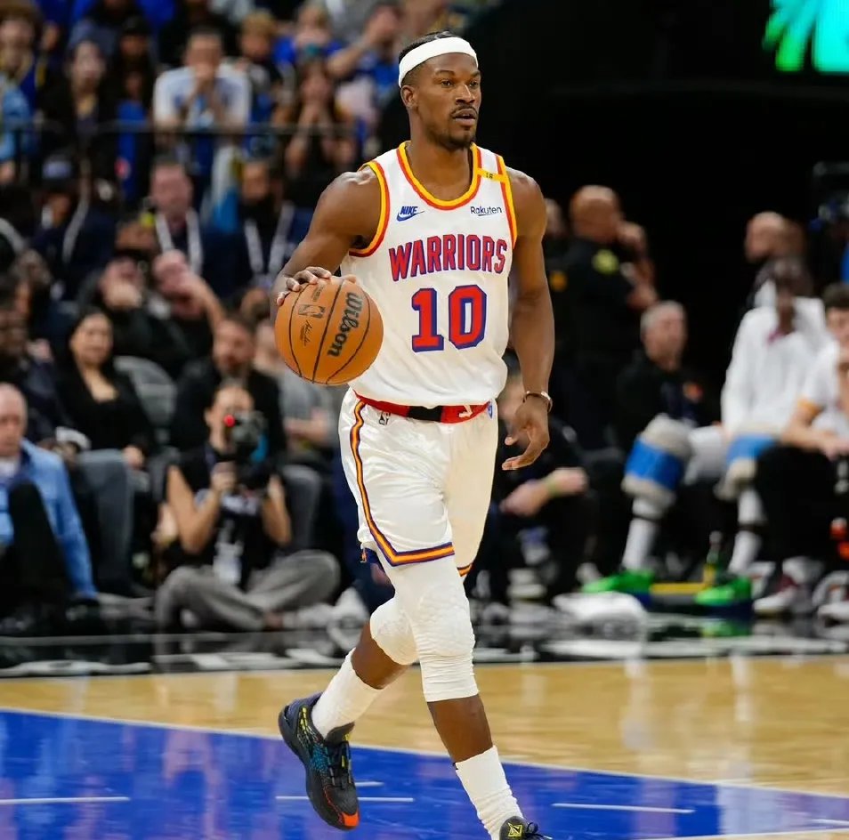 华体会登录巴特勒爆冷击败西班牙队，精彩发挥引爆全场！的简单介绍