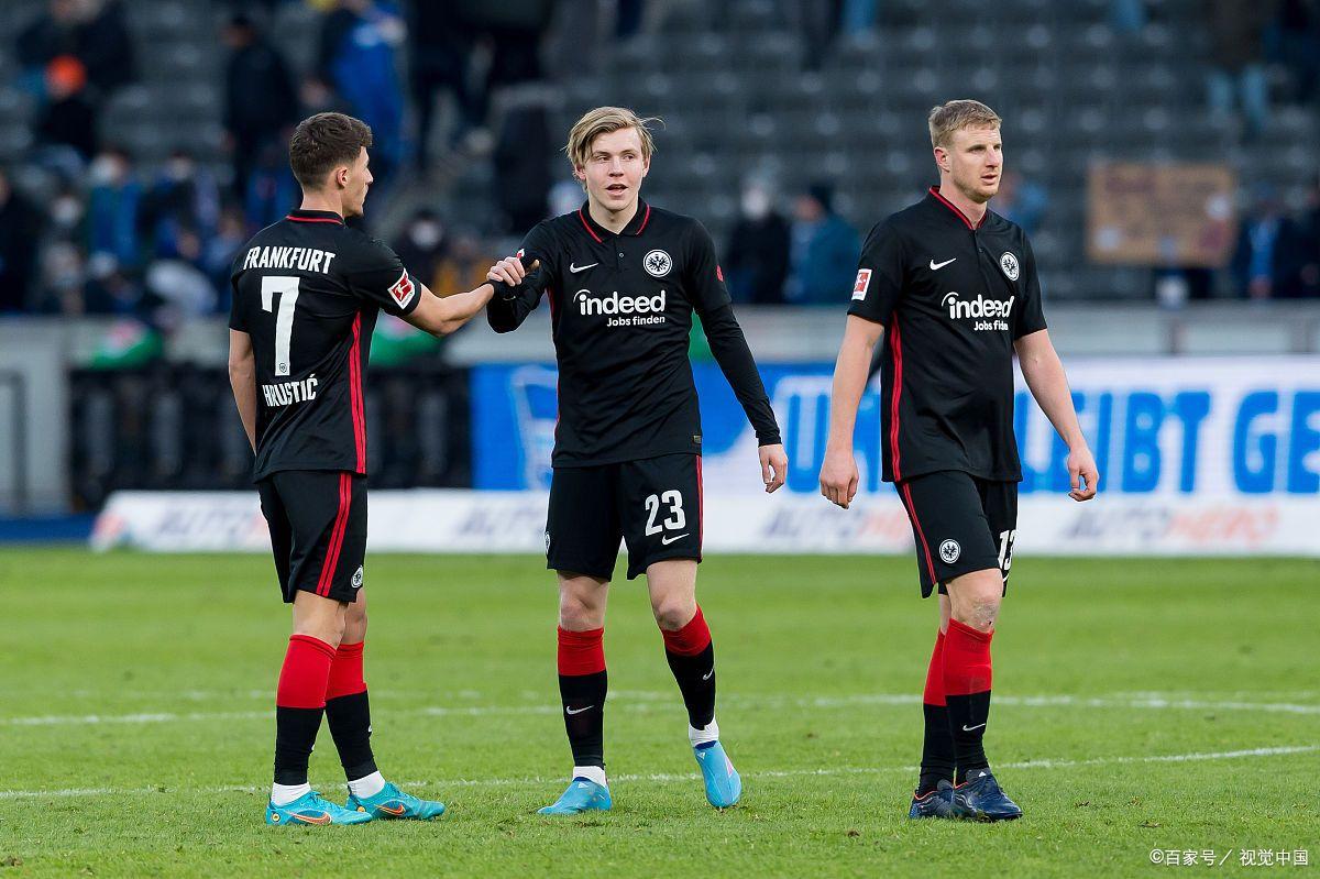 hth华体会加时末段波尔图状态回暖：德国杯节点到来，球迷炸锅，身体对抗强度拉满的简单介绍